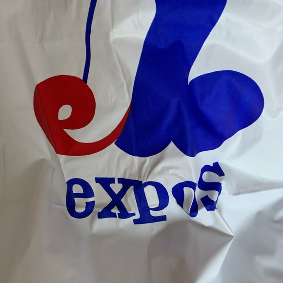 Montreal Expos vintage RARE find poncho rain coat with hoodie One size - Picture 3 of 6